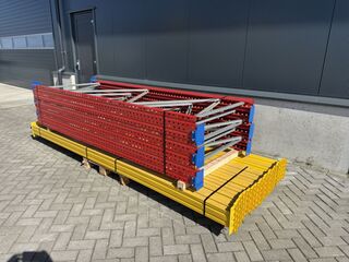 ( Locatie Garmerwolde ) 2x Palletstelling Esmena 300×110 / lengte 18.6